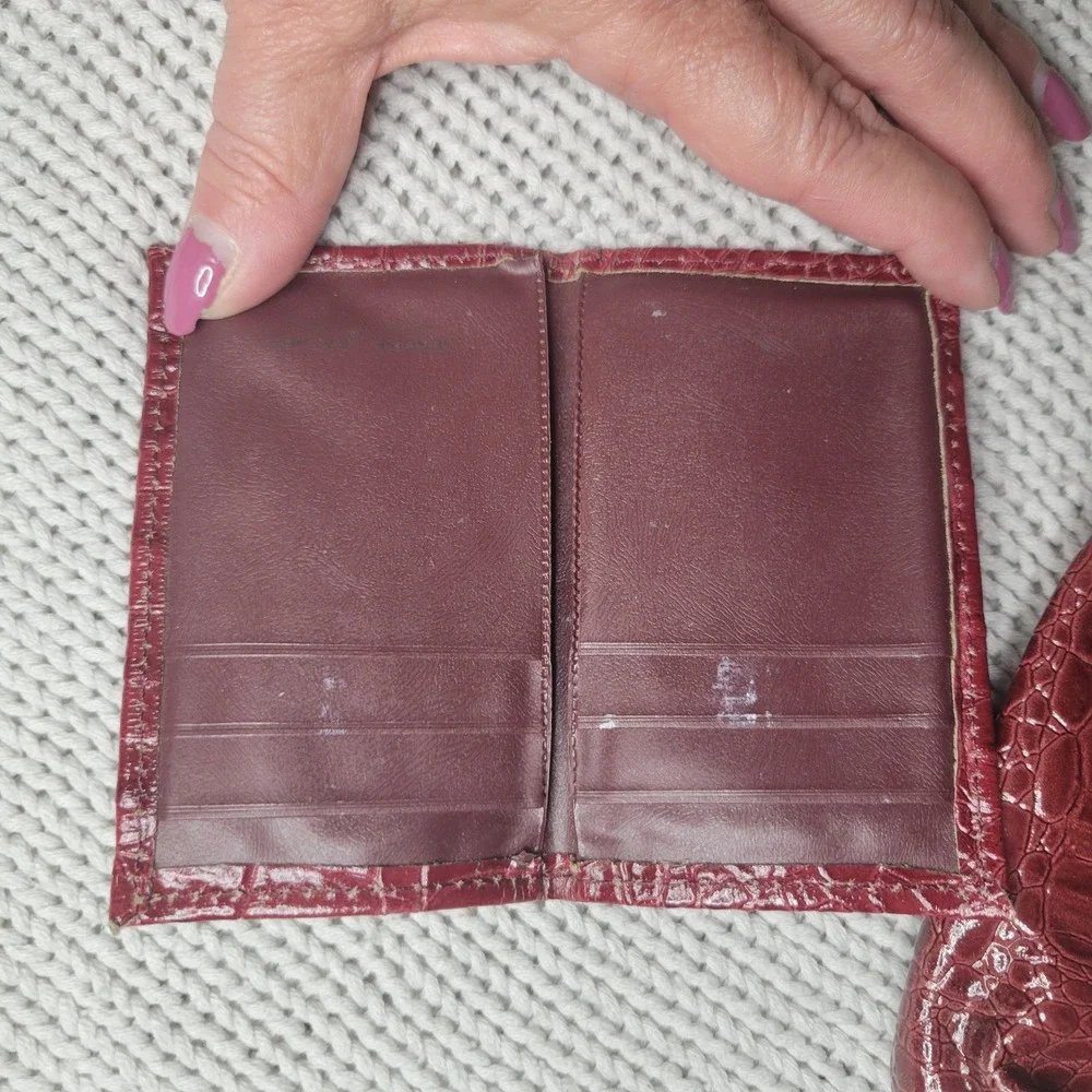 Genuine Leather Burgundy Croc Embossed Coin Pouch and Card Holder Set